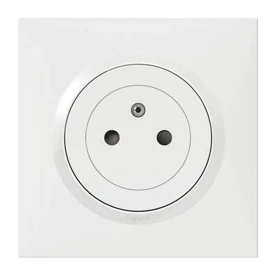 Legrand LEG300440 10 x 2P+T COMPL BLC Dooxie Steckdosen mit Erdung, Weiß, 10 Stück