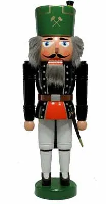 Rudolphs Schatzkiste Nussknacker Bergmann Höhe 42cm NEU Weihnachten Seiffen Nutcracker Nüsse Erzgebirge Winter Dekoration Holzkunst Holz Weihnachtsmann Christmas Walnuss