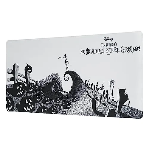 Grupo Erik XXL Gaming Mauspad - The Nightmare Before Christmas - Großes rutschfestes Mousepad (80 x 35 cm) mit hochwertiger Stoffoberfläche. Ideal für Gamer und Disney-Fans, bietet Komfort und Präzision beim Spielen.