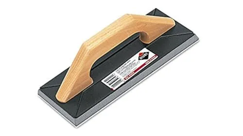 RUBI Gummi-Glättkelle Superpro mit Holzgriff - Reibebretter mit hochwertigen Messingklemmen für bessere Leitfähigkeit und stärkere Strombelastbarkeit, ideal für eine sichere Nutzung.