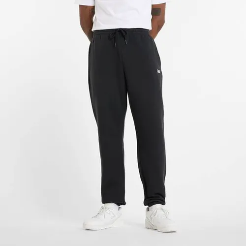 NEW BALANCE Herren Hose Mens Lifestyle Pants - Modische Hosen mit weichem Fleece-Material und entspannter Passform - perfekt für Freizeit und leichtes Training.