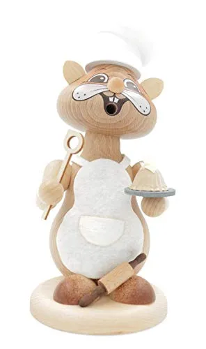 Kuhnert Räuchermann Hamster 22cm - Bäcker aus Erzgebirgischer Holzkunst - Handgefertigte Räucherfigur in Form eines Hamsters, ideal für festliche Anlässe. Ein einzigartiges Kunstwerk, das Gemütlichkeit und Tradition verkörpert.