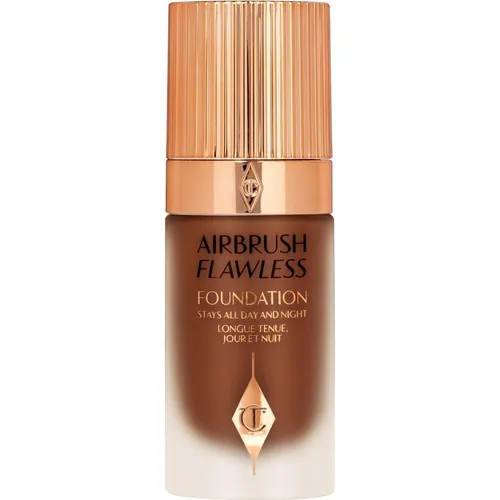 Charlotte Tilbury Airbrush Flawless Foundation 30ml - 16 Cool - Hochwertige Grundierung für einen makellosen Teint. Die leichte Formel sorgt für ein gleichmäßiges Hautbild und langanhaltende Deckkraft. Ideal für den täglichen Gebrauch.