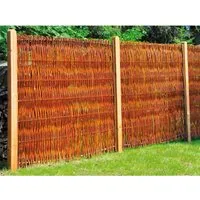 Tetzner & Jentzsch Weidenzaun FUEGO - Hochwertiger Weidengeflechtzaun - Weidenzäune, stabiler FUEGO Weidengeflechtzaun mit seitlichem Rahmen, ideal für stilvolle Gartengestaltung und Sichtschutz.