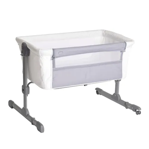 Chicco Next2Me Essential Neugeborenen Beistellbett - Nachhaltiges Beistellbett für Neugeborene, höhenverstellbar und neigbar für optimalen Komfort, mit guter Luftzirkulation und waschbarem Bezug, ideal für Eltern und Babys.