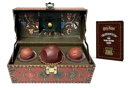 Harry Potter Collectible Quidditch Set - Enthält abnehmbare Goldene Snitch, perfektes Sammlerstück für Fans und Magie-Liebhaber