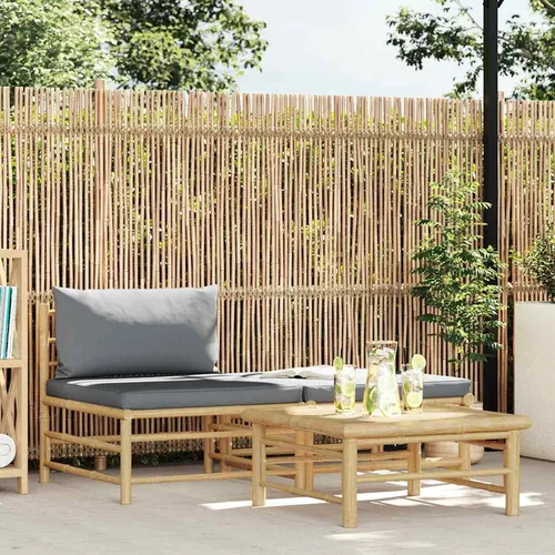 vidaXL 3-tlg. Garten-Lounge-Set mit Dunkelgrauen Kissen - Elegantes Gartenmöbel-Set aus robustem Bambus mit dick gepolsterten Kissen für optimalen Komfort. Ideal für entspannende Stunden im Freien und leicht umzustellen.