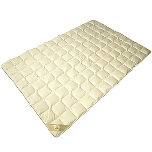 Naturbelassene Wild-Seide Sommerdecke 155x220 cm - Bettdecken mit 60% Seide & 40% Baumwolle. Ideal für Allergiker, reguliert Feuchtigkeit und Temperatur für besten Schlafkomfort. Hergestellt in Deutschland nach Öko-Tex-Standard.