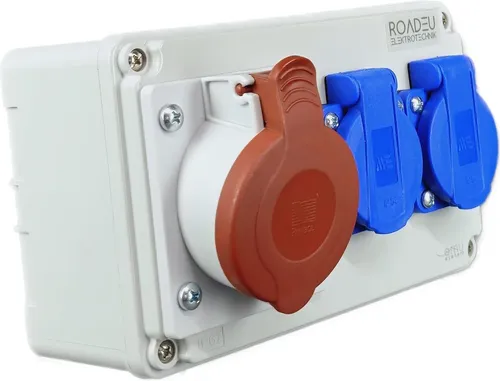 RoadEu CEE Steckdose 16A mit 2x Schuko Verteiler - Wandsteckdosen für Innen- und Außeneinsatz, IP44, staub- und spritzwassergeschützt, ideal für Werkstatt und Garten, anschlussfertig mit vorverdrahteten Steckdosen.