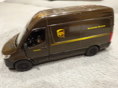 Mercedes Sprinter UPS Paketwagen Modelauto ca.12,5cm *NEU* Rückzugmotor 1:48