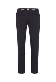 BRAX Feel Good Style Chuck Perma Blue 36/34 - Moderne Herrenhose - Moderne Herrenhose im Slim Fit mit Reißverschluss und Knopf. Praktische Gesäß- und Einschubtaschen sowie Kunstlederdetails. Ideal für einen stilvollen Look bei jedem Anlass.