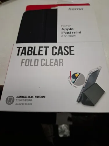 Hama Tablet-Hülle Fold Clear 00222021 - Tablet-Cover mit Stand, schützt Ihr Tablet und ermöglicht flexibles Arbeiten in verschiedenen Positionen.