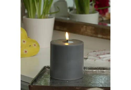 Deluxe Homeart LED-Kerze Mia in grau von Deluxe Homeart