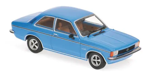 MAXICHAMPS 940048100 1:43 Opel Kadett C-1978 - Sammlerauto in Blau - Miniatur Motorfahrzeug-Modelle, detailgetreues Druckguss-Modell für Sammler und Liebhaber klassischer Autos.