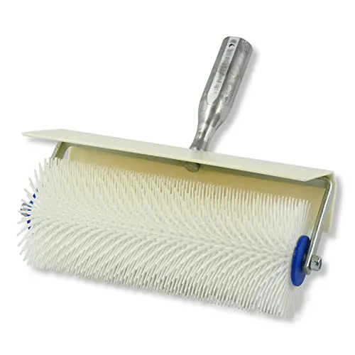 DEWEPRO Bodenlegerkelle Stachelwalze 250mm mit Spritzschutz - Bodenlegerkelle mit 250mm Breite und 31mm Stachellänge, ideal für blasenfreies Auftragen von Mörtel und Spachtelmassen. Perfekt für Profis und Heimwerker!