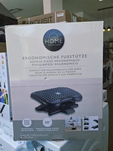 Platinet ergonomische Fußstütze PFR6031, rutschfest und höhenverstellbar - Die Platinet PFR6031 Fußstütze fördert eine bequeme Sitzhaltung im Büro. Mit dreistufiger Höhenverstellung und rutschfester Oberfläche sorgt sie für Entspannung und Bewegungsfreiheit am Arbeitsplatz.