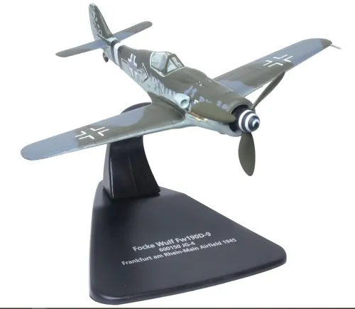 OXFORD DIECAST, FOCKE Wulf FW190D-9 - 600150 JG-4 - Frankfurrt am Rhein-main ...