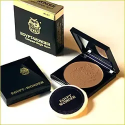 Egypt Wonder Compact Matt Tana ohne Pinsel 10g - Kompaktpuder für alle Hauttypen, bietet langanhaltende mattierende Abdeckung mit Lichtschutzfaktor für einen perfekten Teint.