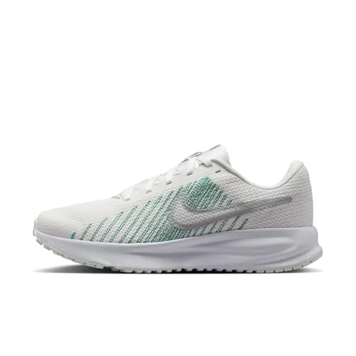 Nike Run Defy Weiß 43 EU – Sportlicher Laufschuh - Der Nike Run Defy in Größe 43 überzeugt mit atmungsaktivem Obermaterial und hoher Dämpfung. Ideal für Läufer, die Komfort und Stil suchen. Perfekt für den täglichen Einsatz!