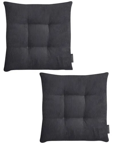 Magma Heimtex Stuhlkissen Inga 2er Set – Trendiger Cord Look - Quadratische Sitzkissen im angesagten Cord-Look, perfekt für stilvolle Akzente. Mit Wendefunktion und hochwertiger Füllung bieten sie zusätzlichen Komfort und sind ideal für jeden Wohnbereich.