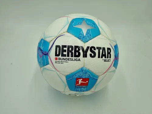 Derbystar Fußball Bundesliga Brillant APS v24 - Größe 5, 430 Gramm, offizieller Spielball der 1. und 2. Bundesliga, hervorragende Präzision und Wasserresistenz