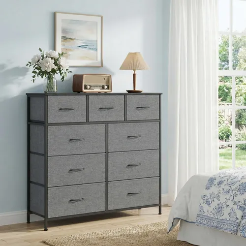 SONGMICS Kommode mit 9 Stoffschubladen, grau - Moderne Kommode für Schlafzimmer, Flur und Wohnzimmer. Großzügiger Stauraum für Ordnung und Stil. Robuste Bauweise mit verstellbaren Füßen und Kippschutz für Sicherheit. Einfache Montage dank klarer Anleitung.