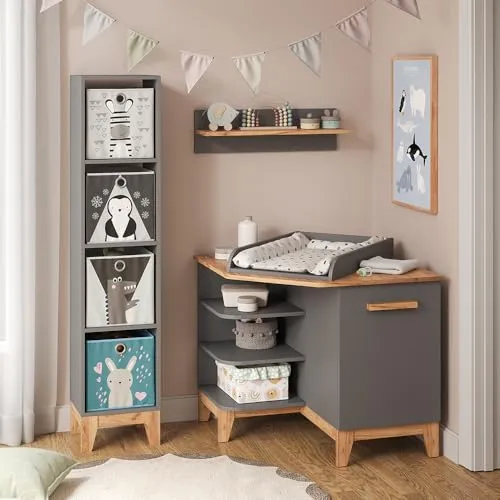 VitaliSpa® Wickelkommode Malia in Grau/Artisan – Praktisch und Stilvoll - Die Wickelkommode Malia bietet einen eleganten Wickelplatz und viel Stauraum. Mit abnehmbarer Wickelauflage bleibt sie auch nach der Wickelzeit ein praktisches Möbelstück für Ihr Zuhause.
