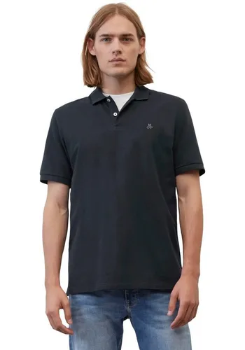 Marc O'Polo Herren B21223053092 T-Shirt, Blau, XXL EU - Poloshirt für Herren aus 100% Bio-Baumwolle, bietet hohen Tragekomfort und ist perfekt für jeden Anlass. Elegantes Design mit Flachstrickkragen und seitlichen Schlitzen.