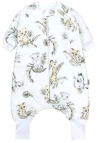 TupTam Baby Schlafsack mit Beinen und Ärmeln – 2,5 TOG, Unisex, Safari-Design - Hochwertiger Winterschlafsack aus 100% Baumwolle, mit zertifizierten Materialien. Abnehmbare Ärmel und elastische Bündchen für optimalen Komfort. Robuster Zwei-Wege-Reißverschluss für einfaches Wickeln.