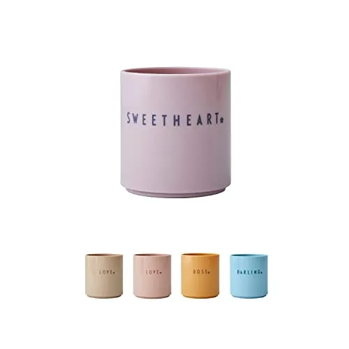 Design Letters MINI Lieblingstasse in Tritan für Baby und Kinder, MINI SWEETHEART (Lavendel) - BPA-frei und BPS-frei, süße Worte auf Vorder- und Rückseite gedruckt, Drop-safe, spülmaschinenfest