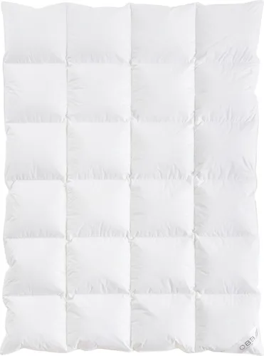 OBB One & Only Daunendecke 135x200 cm - Ideal für kalte Nächte - Bettdecken, hochwertige Winterdecke mit 100% Daunenfüllung, waschbar bis 60°C und allergikerfreundlich für besten Schlafkomfort.