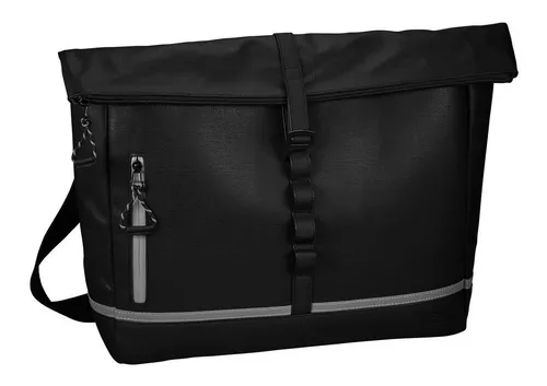 Jost Umhängetasche Billund - Praktische Umhängetasche mit gepolstertem Laptop-, Smartphone- und Tabletfach, ideal für den modernen Mann. Perfekte Größe und verstellbarer Schulterriemen für optimalen Komfort.