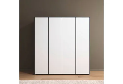Rauch Möbel Nabila 4-türiger Kleiderschrank in Weiß/Grau metallic - MODERNES DESIGN: Der 4-türige Kleiderschrank überzeugt durch sein schlichtes Design und die push-to-open Funktion, die ein müheloses Öffnen ermöglicht. Idealer Stauraum für Schlafzimmer, Kinderzimmer und Flur.
