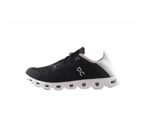 ON RUNNING Cloud 5 Coast Black, Shadow - Leichter Laufschuh - Laufschuhe für Abenteuer und Reisen, super leicht und faltbare Ferse für schnelles An- und Ausziehen. Ideal für warme Tage und barfuß tragbar.