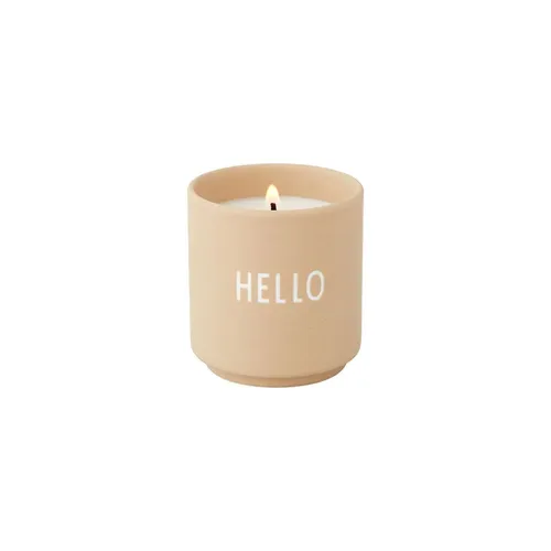 Design Letters Duftkerze Klein Hello - Kerzen & Teelichter, stilvolle Duftkerze in Beige, sorgt für eine angenehme Atmosphäre und ist ein perfektes Geschenk.