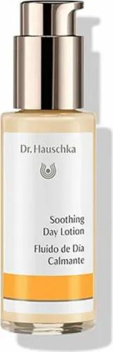 Dr. Hauschka Soothing Day Lotion 50 ml - Bodylotions - Beruhigende Tageslotion für empfindliche Haut, spendet intensiv Feuchtigkeit und sorgt für ein angenehmes Hautgefühl.