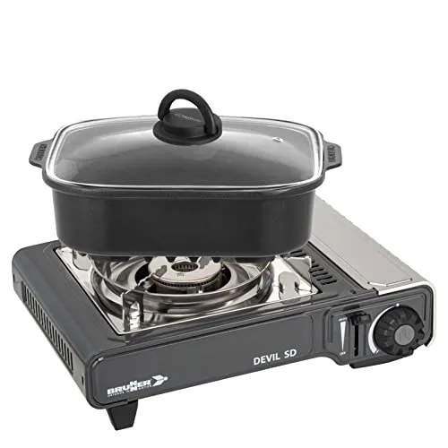 BRUNNER Gas-Kochplatte Einflammig Outdoor Set - Kompakter Gaskocher mit Piezozündung - Kochfelder: Vielseitiges Camping-Set mit Zündsicherung und Antihaft-Pfanne für sicheres und leckeres Kochen im Freien.