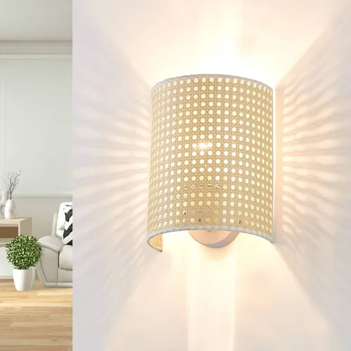 Lindby Wandleuchte 'Lautaro' - Vintage Wandlampe aus Holz - Charmante Wandleuchte im Landhausstil, aus hellem Bambus, ideal für stimmungsvolle Beleuchtung in Innenräumen. Einfache Montage und geprüft mit CE-Siegel.