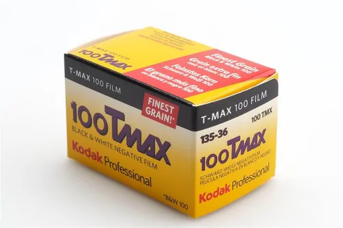 Kodak TMAX 100 ISO 135/36 B/W Film - Exzellente Bildqualität - Fotofilme: Kodak TMAX 100 ISO 135/36 B/W Film für beeindruckende Schwarz-Weiß-Fotografie mit feinem Korn und hoher Empfindlichkeit.