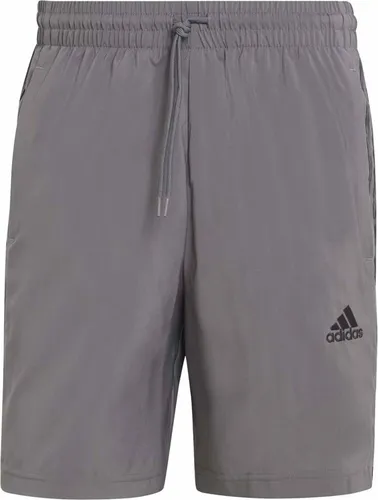 Adidas Chelsea AEROREADY Shorts mit 3-Streifen und atmungsaktiver Mesh-Innenhose
