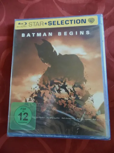 Batman Begins - Blu-ray NEU in Folie - Fantasy Action Film mit Christian Bale, Regie von Christopher Nolan. Erlebe den Kult-Hit in bester Bildqualität auf Blu-ray!