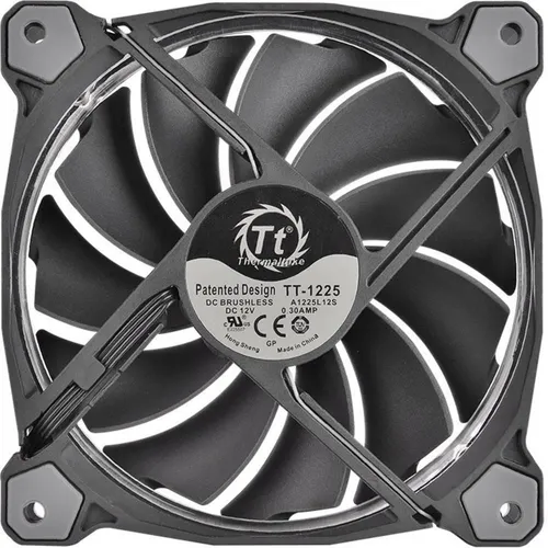 Riing 14 RGB Radiator Fan TT Premium Edition - 140 mm Gehäuselüfter 3er Set - Kühlung mit RGB-Beleuchtung, leise im Betrieb (29,4 dB) und ideal für optimale Wärmeableitung in PC-Gehäusen.