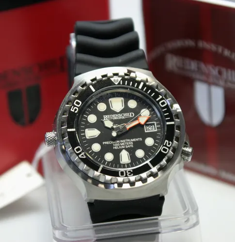 Riedenschild schwarze Taucheruhr 100ATM mit Heliumventil von Riedenschild von Eichmüller