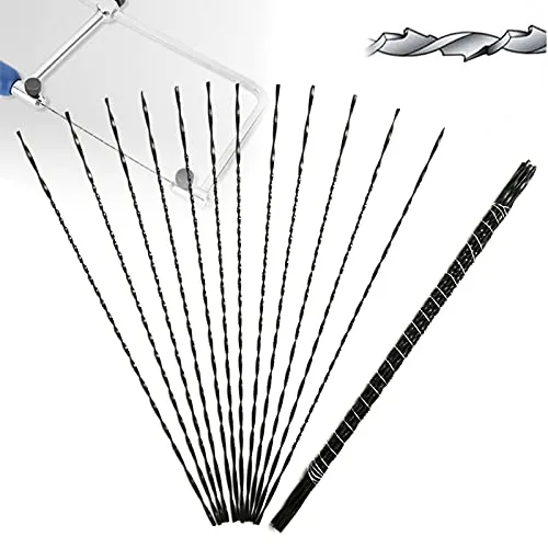 Dekupiersäge Sägeblätter, 12 Stück für Holz, Metall und Plastik - Hochwertige 12er Sägeblätter aus Kohlenstoffstahl für präzise Kurvenschnitte in Holz, Metall und Plastik. Ideal für Schmuckherstellung und Handwerk, langlebig und einfach zu installieren.