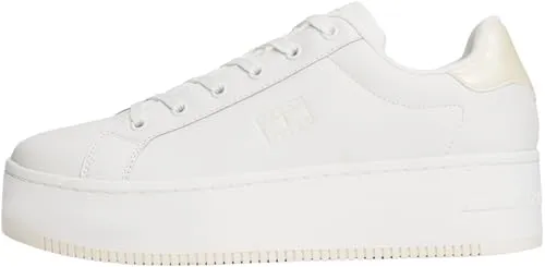 TOMMY JEANS Damen Flatform Sneaker Pearlized mit Plateau, Weiß (Ecru), 42 - Stylische Flatform Sneaker mit dicker Sohle und Tommy Jeans Branding. Ideal für den Alltag, bieten sie optimalen Tragekomfort dank hochwertigem Material. Perfekt für modische Akzente in deinem Look.