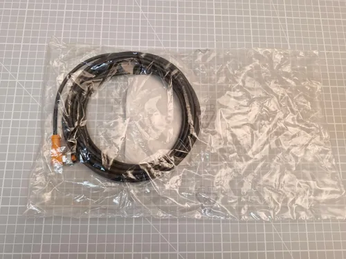 Ifm Electronic EVC005 Anschlussleitung 5m, gewinkelt - Netzwerkkabel für Sensoren, optimiert für einfache Installation und platzsparende Verlegung