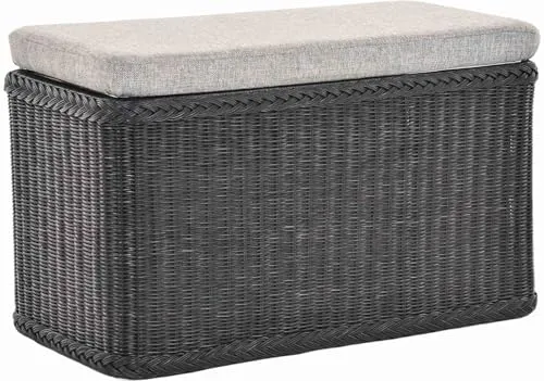 Rattan Wäschekorb Sitzbank mit gepolstertem Deckel - Sitzbank und Wäschetruhe aus handgeflochtenem Rattan, ideal für Flur und Bad. Viel Stauraum und komfortabler Sitz mit dick gepolstertem Deckel.