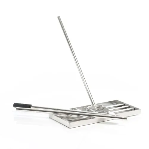 Wiltec Edelstahl Rasenrakel mit Stiel Größe S, Flächenebner 25 x 50 x 2,8 cm Unebenheiten im Rasen ausgleichen, Leveler Gartengerät zum Rasen sanden