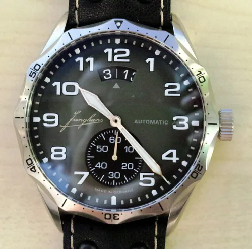 JUNGHANS Meister Pilot Green Dial Ref. 27/4495.00 von Junghans