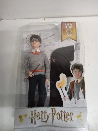 Harry Potter Official Chamber of Secrets Doll in schwarz von Mattel